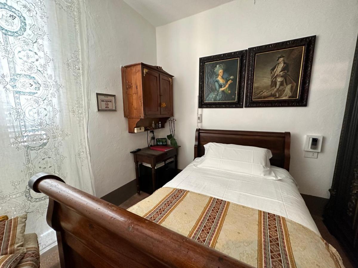 Domus Socolatae Residenza D'Epoca Charming B&B - Adults Only Фоллоника Экстерьер фото